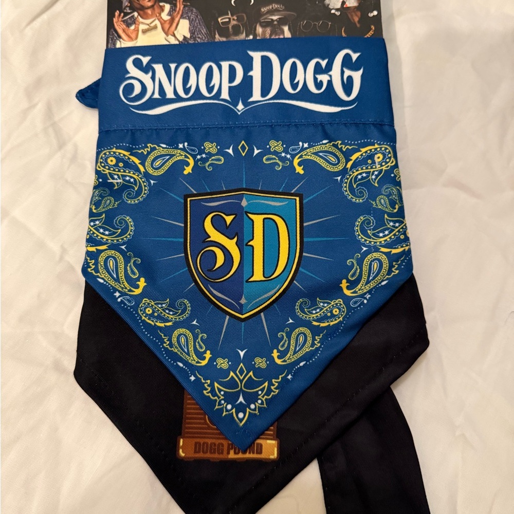 Snoop Dogg Blue Dog Bandana set & collar